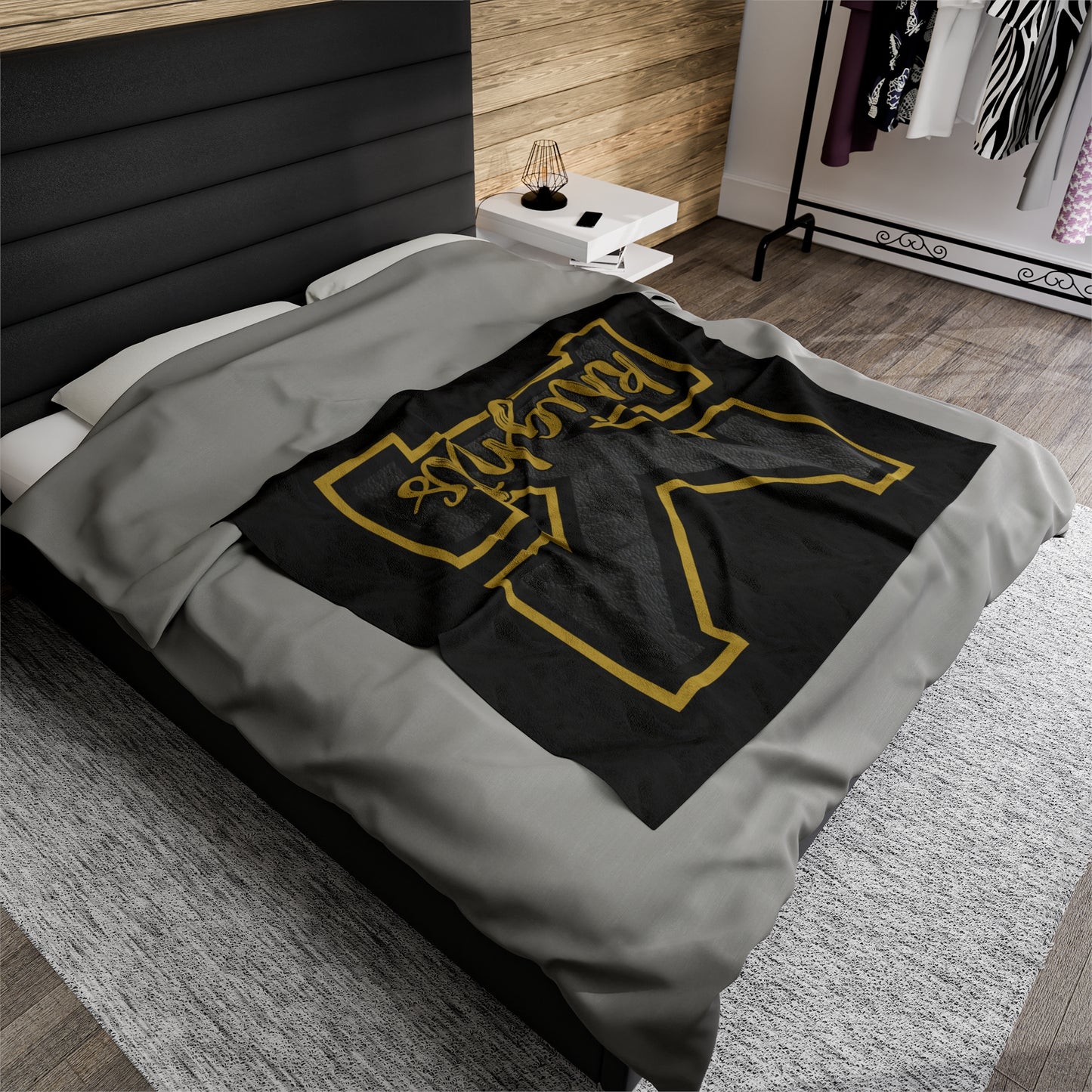 Black Knights Velveteen Plush Blanket