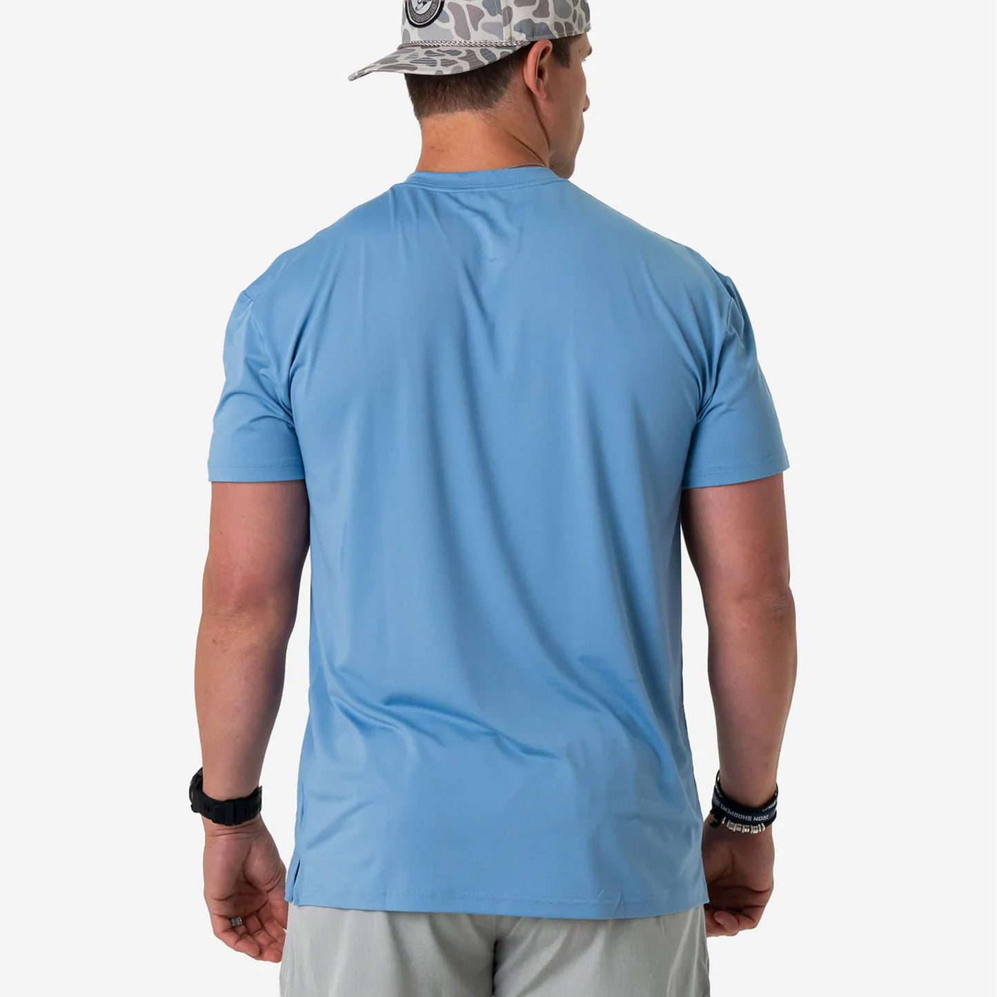Burlebo Go to Tee – Men’s Lightweight Performance Shirt with UPF 50 Sun Protection