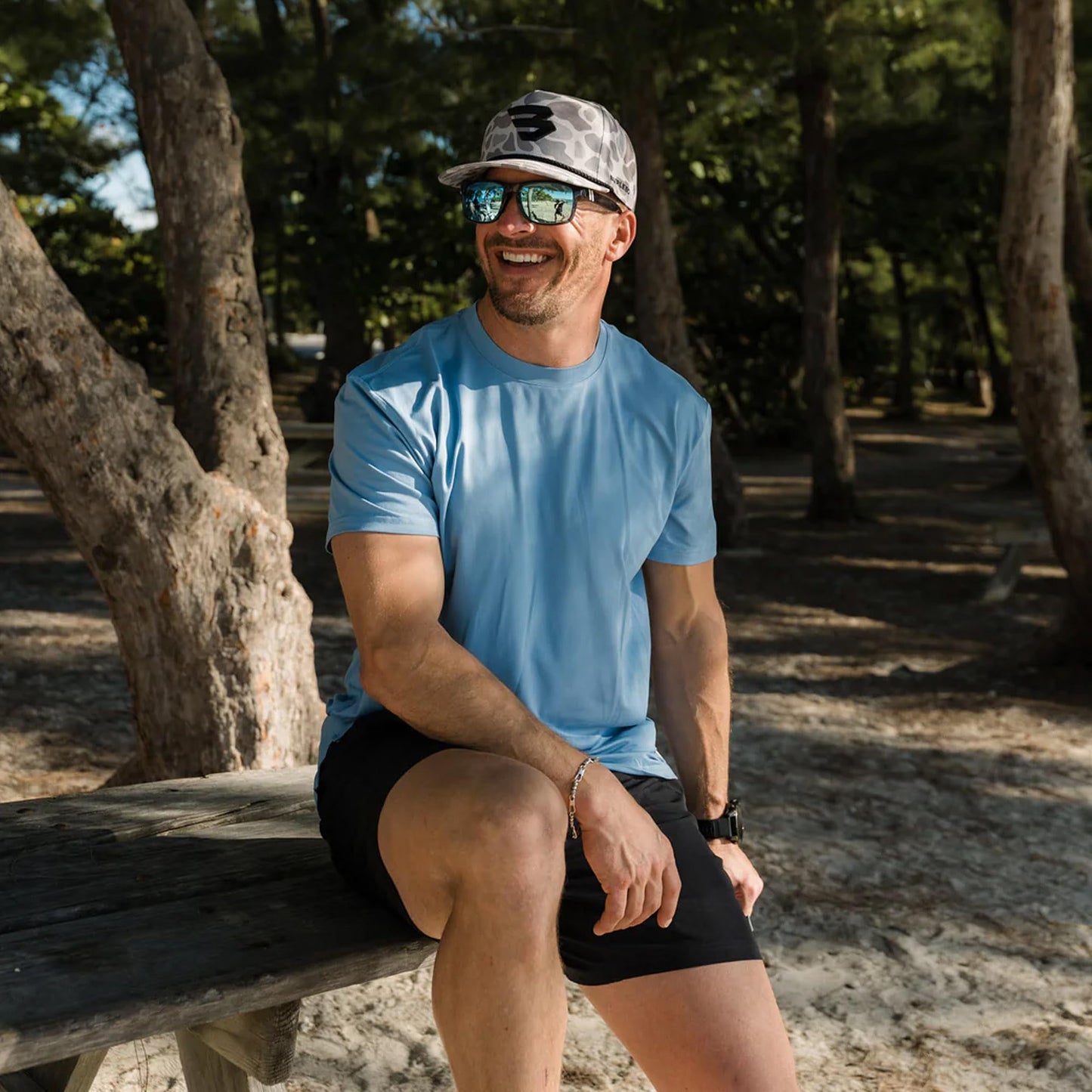 Burlebo Go to Tee – Men’s Lightweight Performance Shirt with UPF 50 Sun Protection