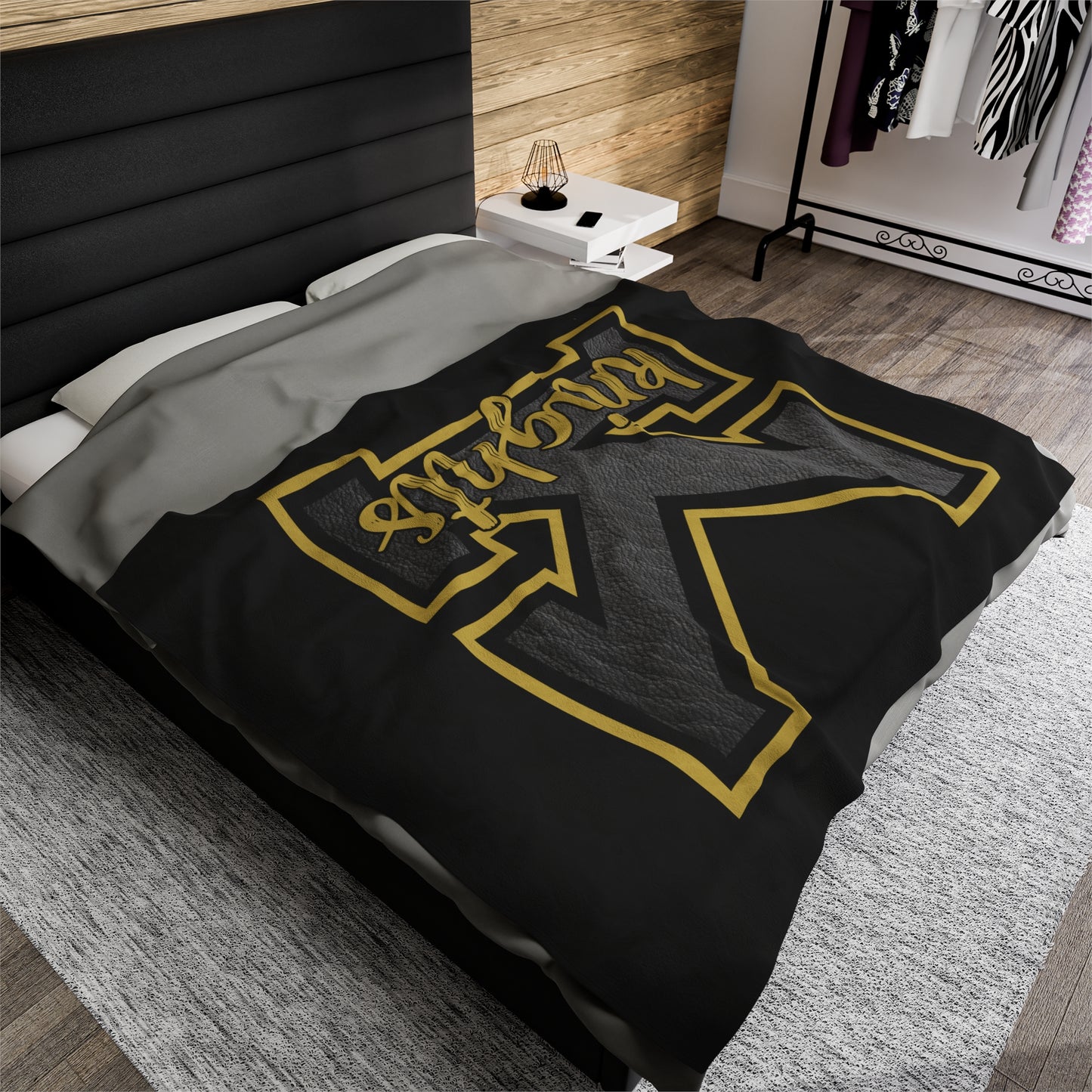 Black Knights Velveteen Plush Blanket