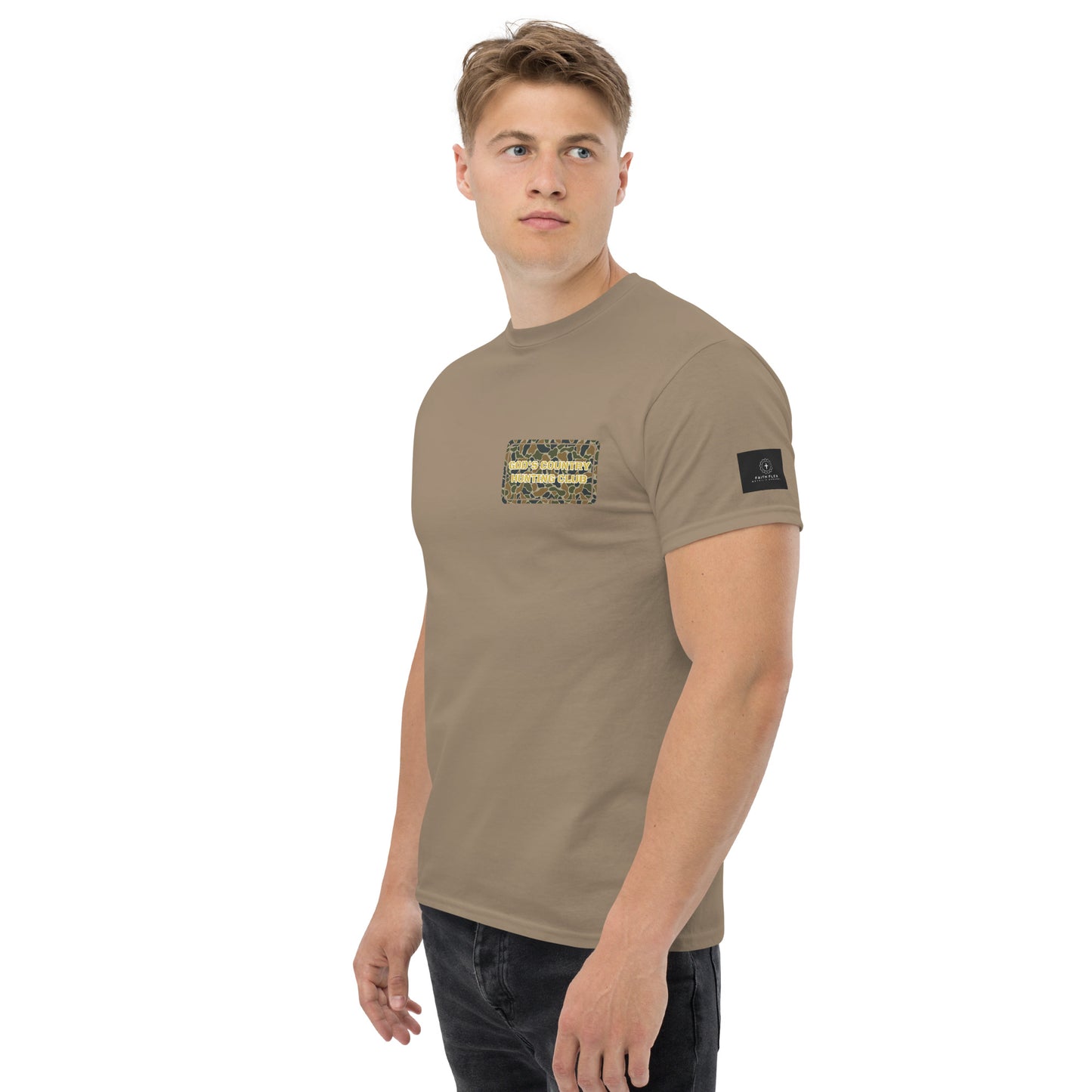 GODS COUNTRY - HUNTING CLUB  tee