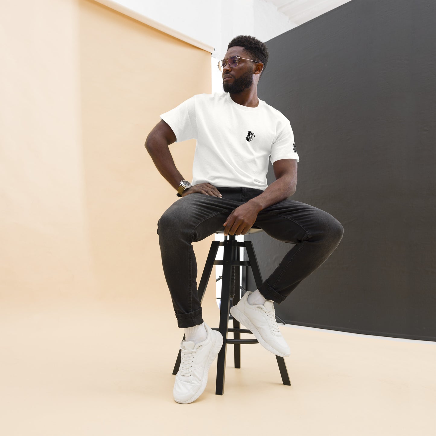Knights Rhyne-shield tee